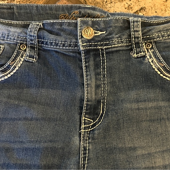 Women’s Wired Heart Size 30 Jeans - Picture 2 of 13